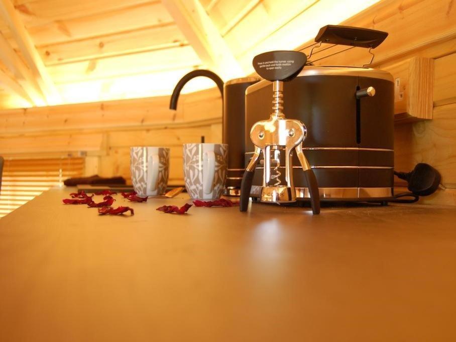 Romantic Rural Retreats Crewkerne Dış mekan fotoğraf