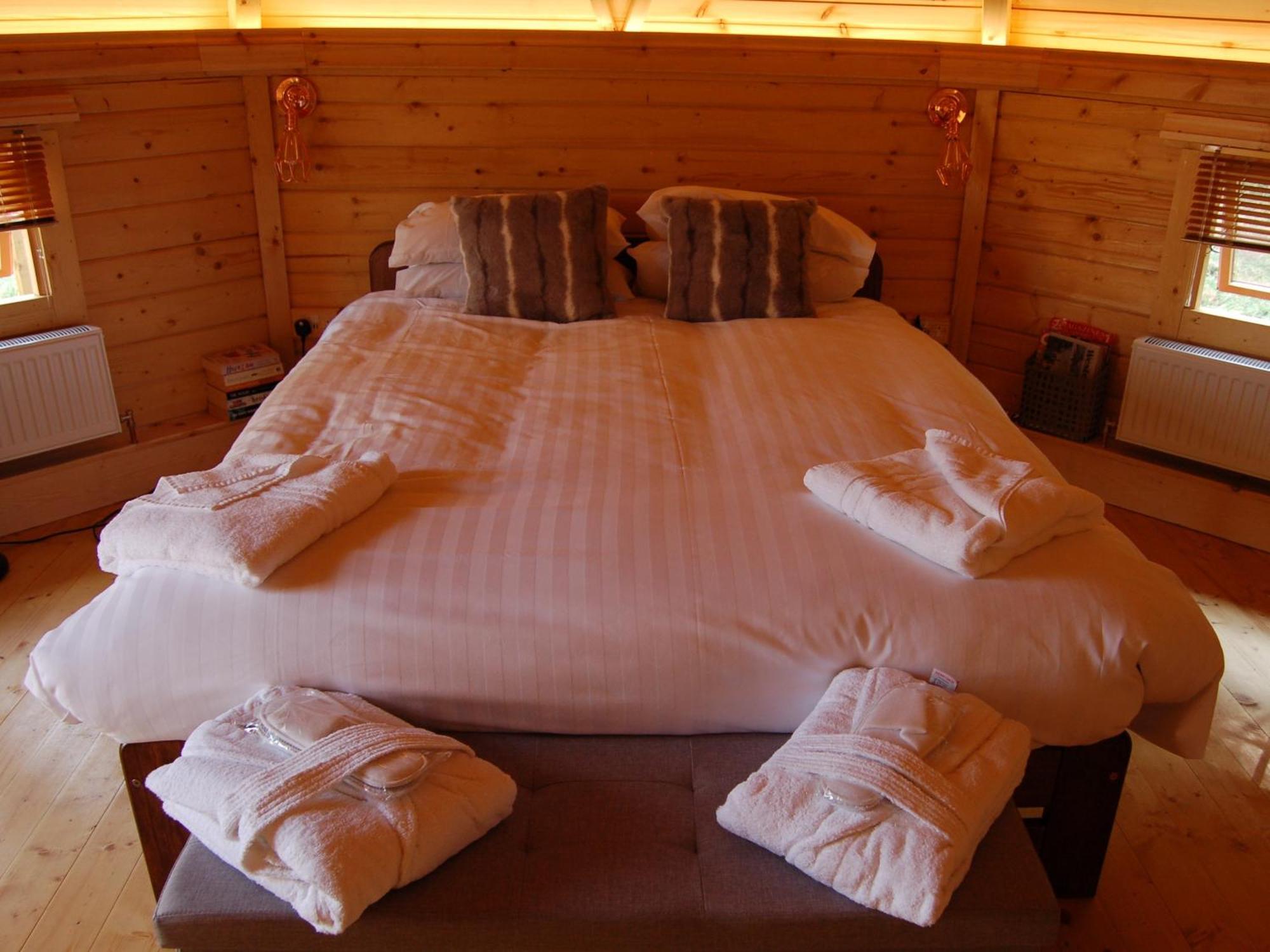 Romantic Rural Retreats Crewkerne Oda fotoğraf